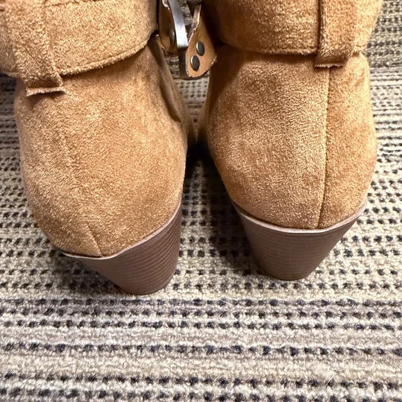 Portland Tan Suede Boots Sz 8 - Picture 9 of 14